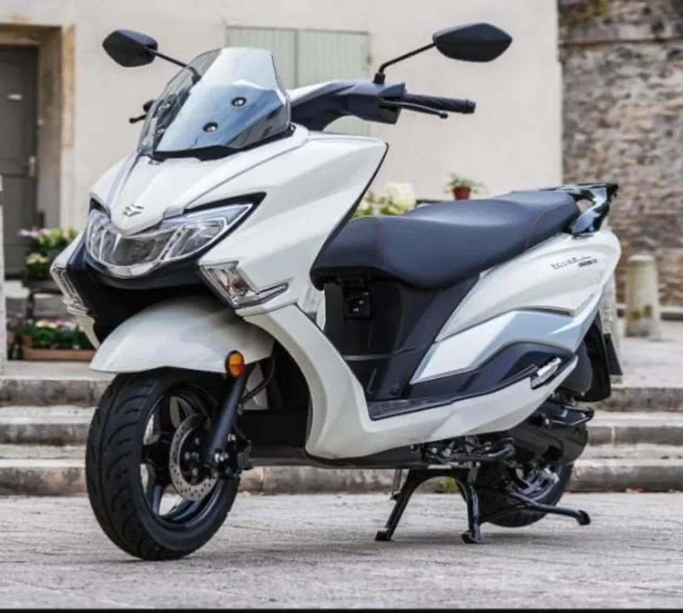 Suzuki Burgman Street 125cc Rental in Agadir