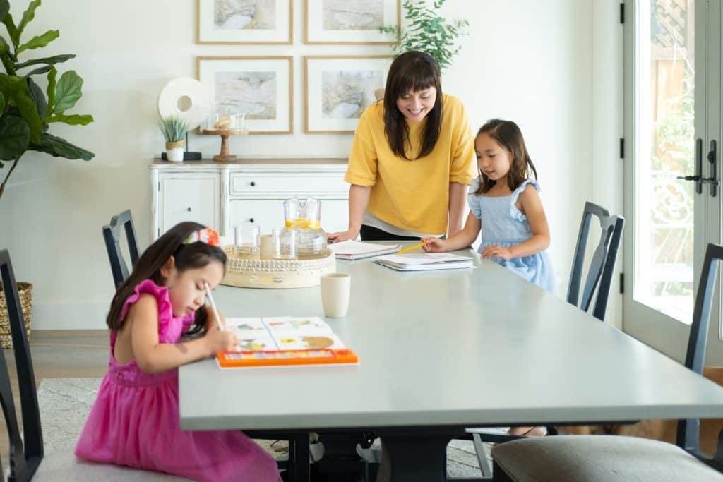 Live-In Nanny Service in Agadir